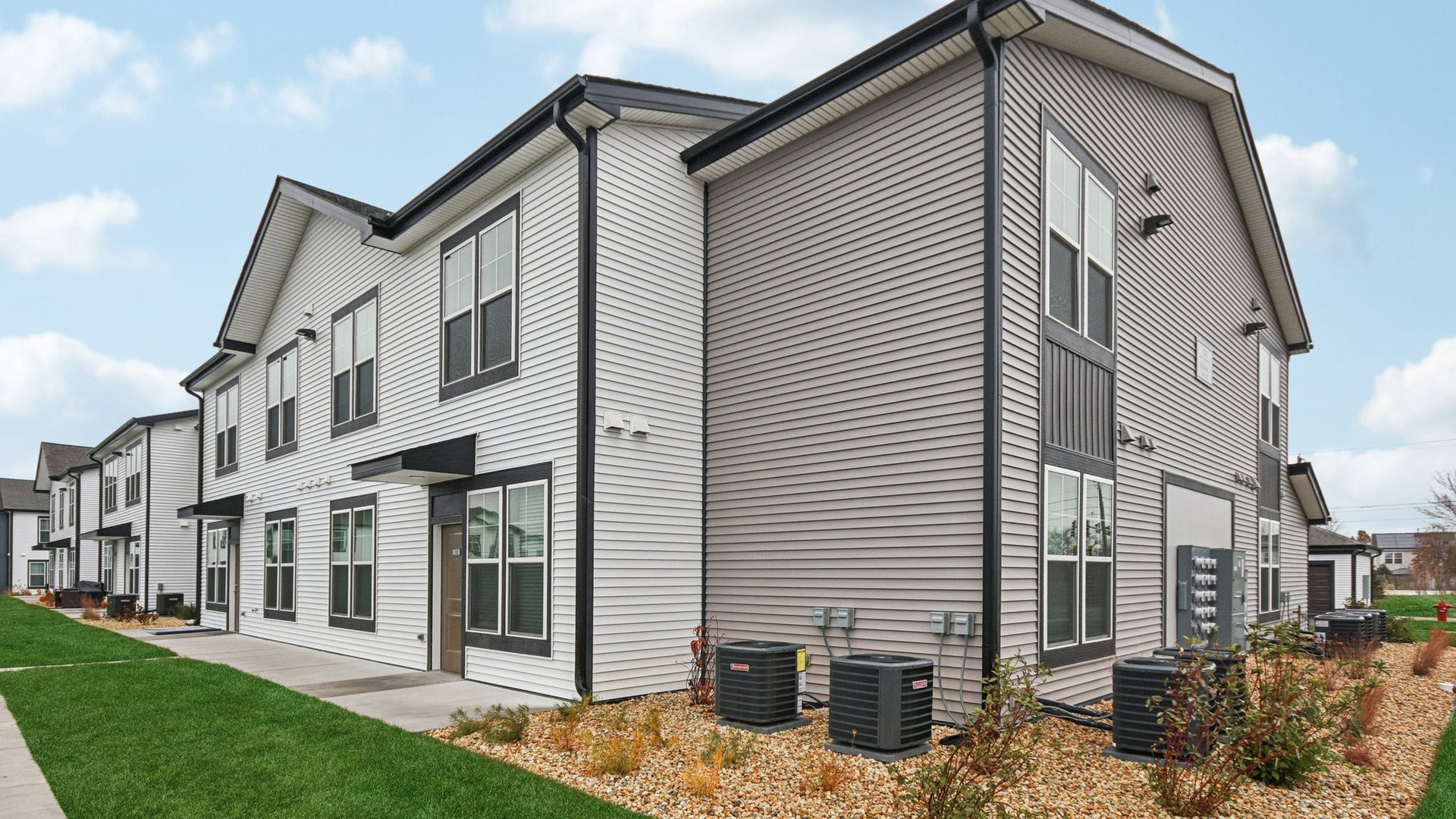 Authentix South Elgin Exterior