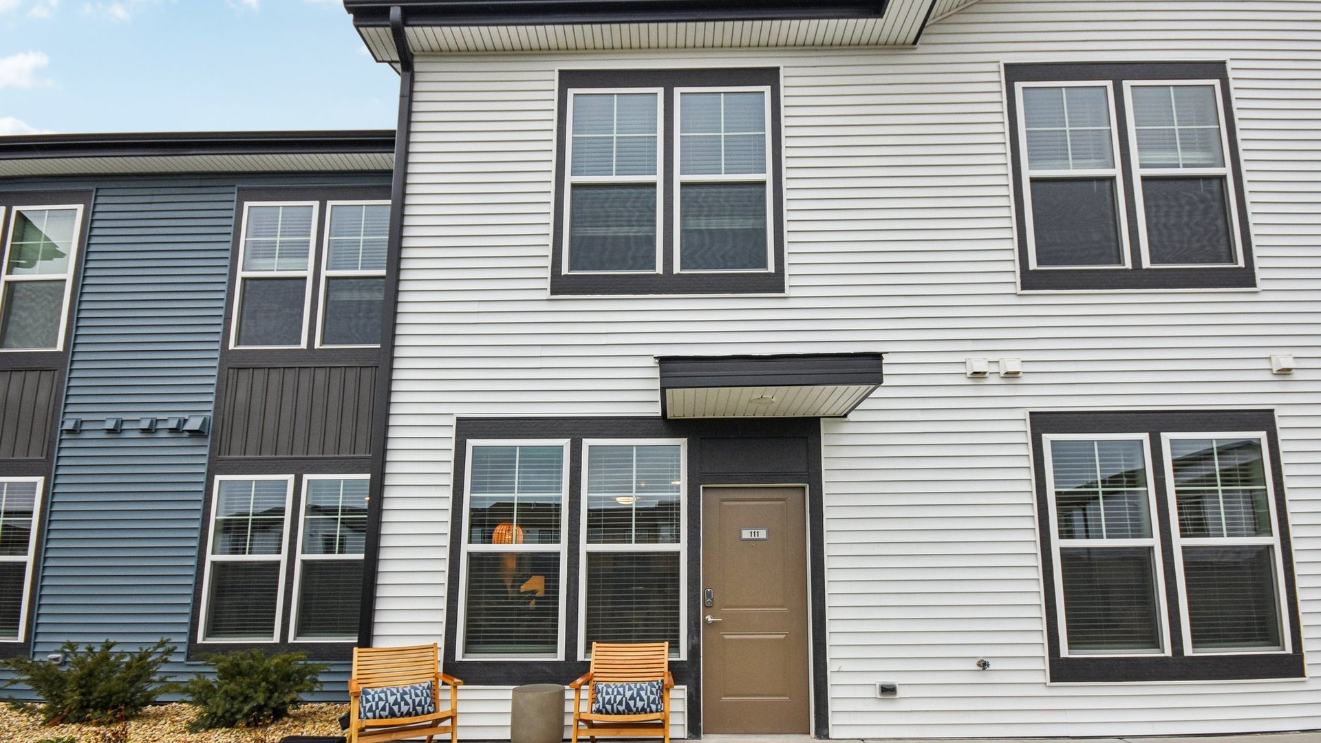 Authentix South Elgin Exterior Authentix South Elgin Exterior