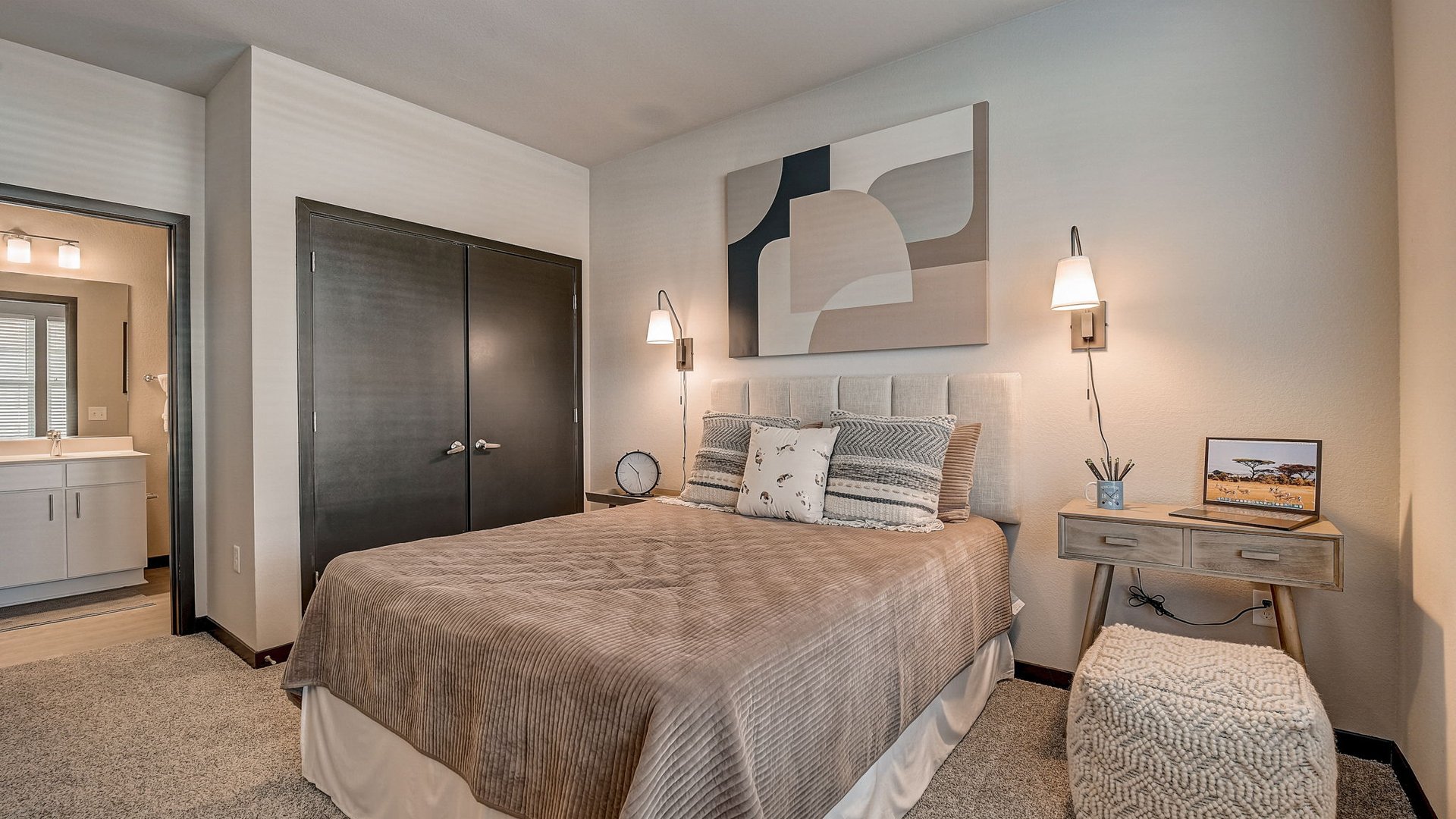 Cottage Grove Bedroom (2) (2)