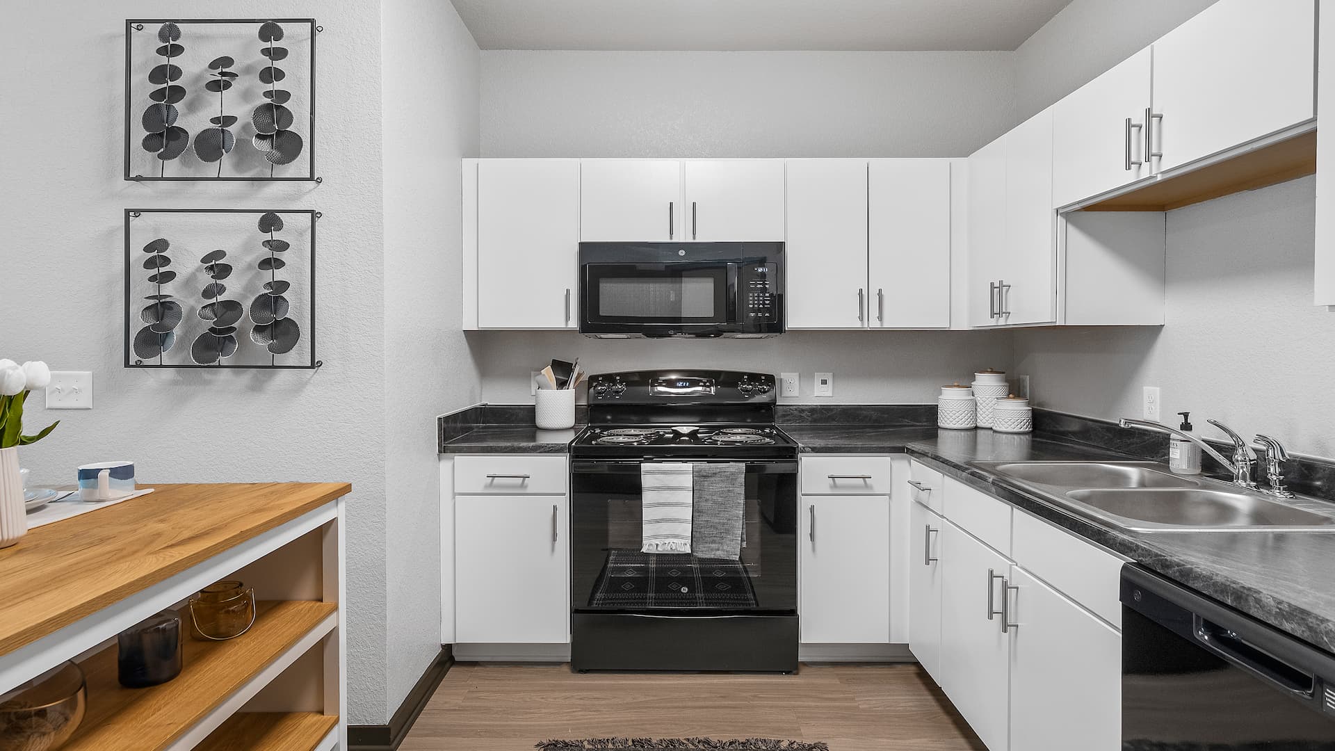 Spacious Kitchen