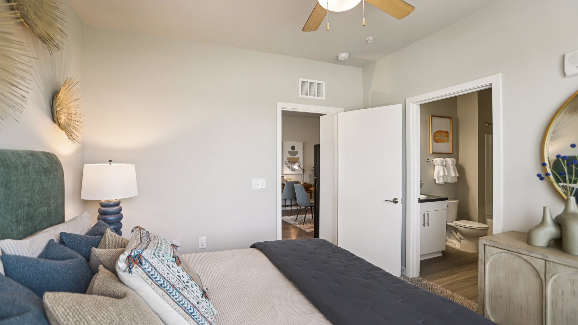 Authentix LaGrange Bedroom (3)