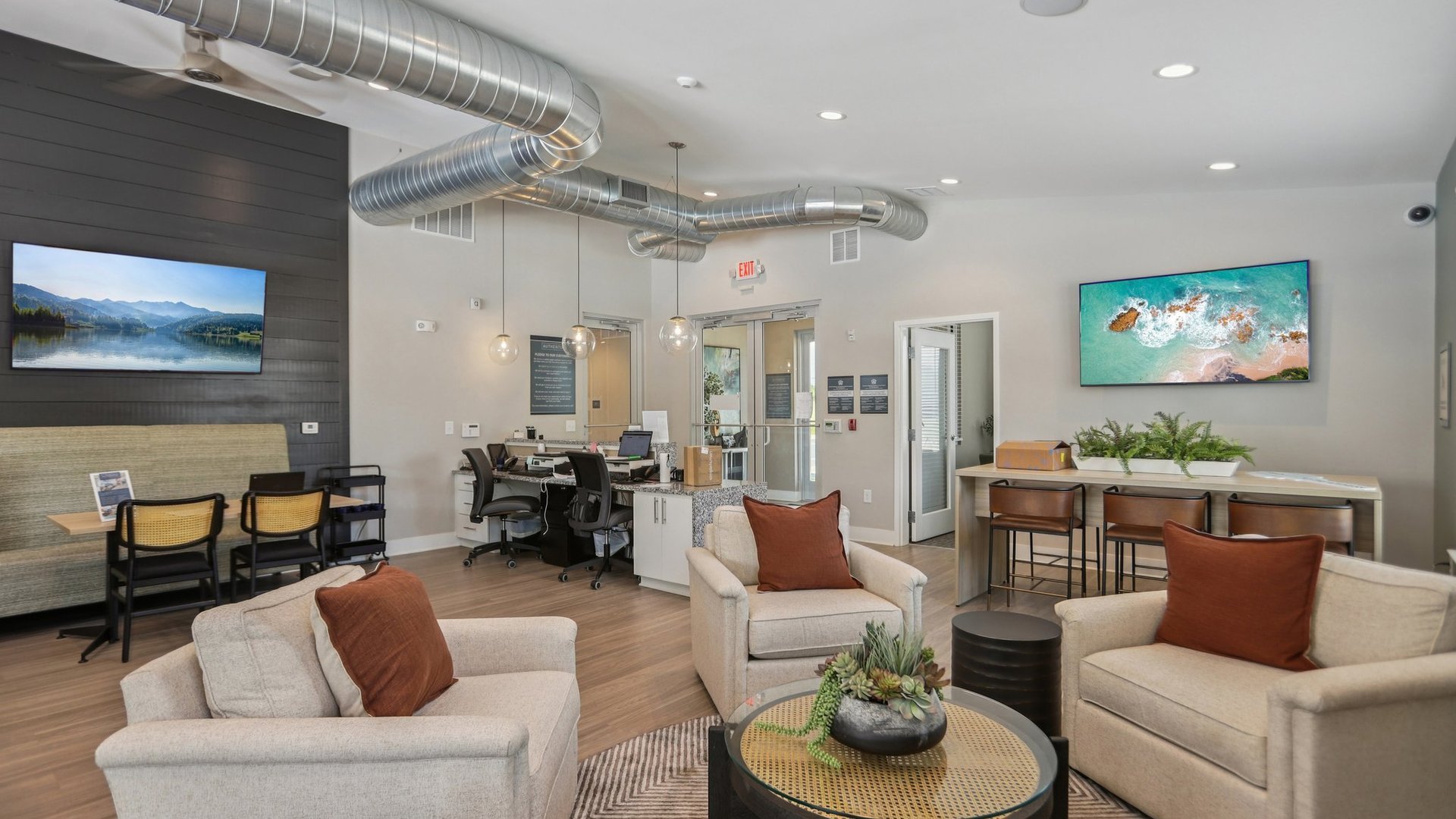 Authentix LaGrange Clubhouse Interior (3)