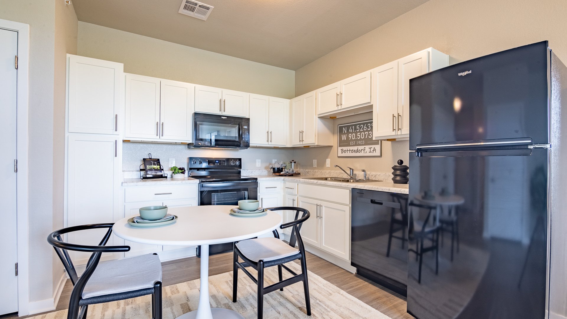 Authentix Bettendorf interior Kitchen
