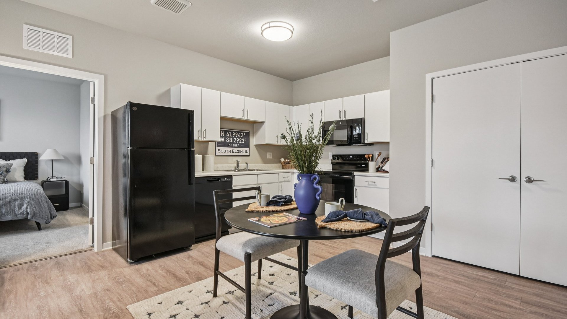 Authentix South Elgin Kitchen