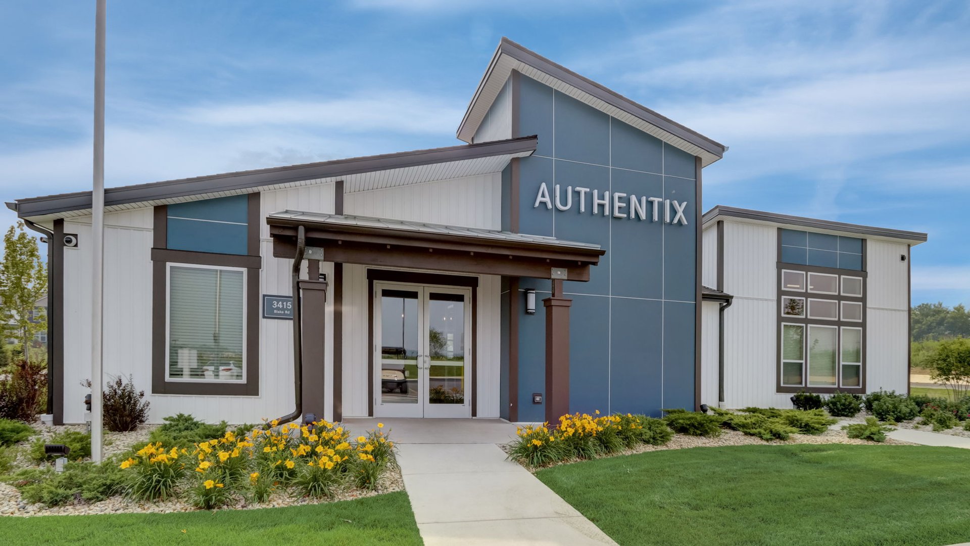 McHenry Clubhouse Exterior