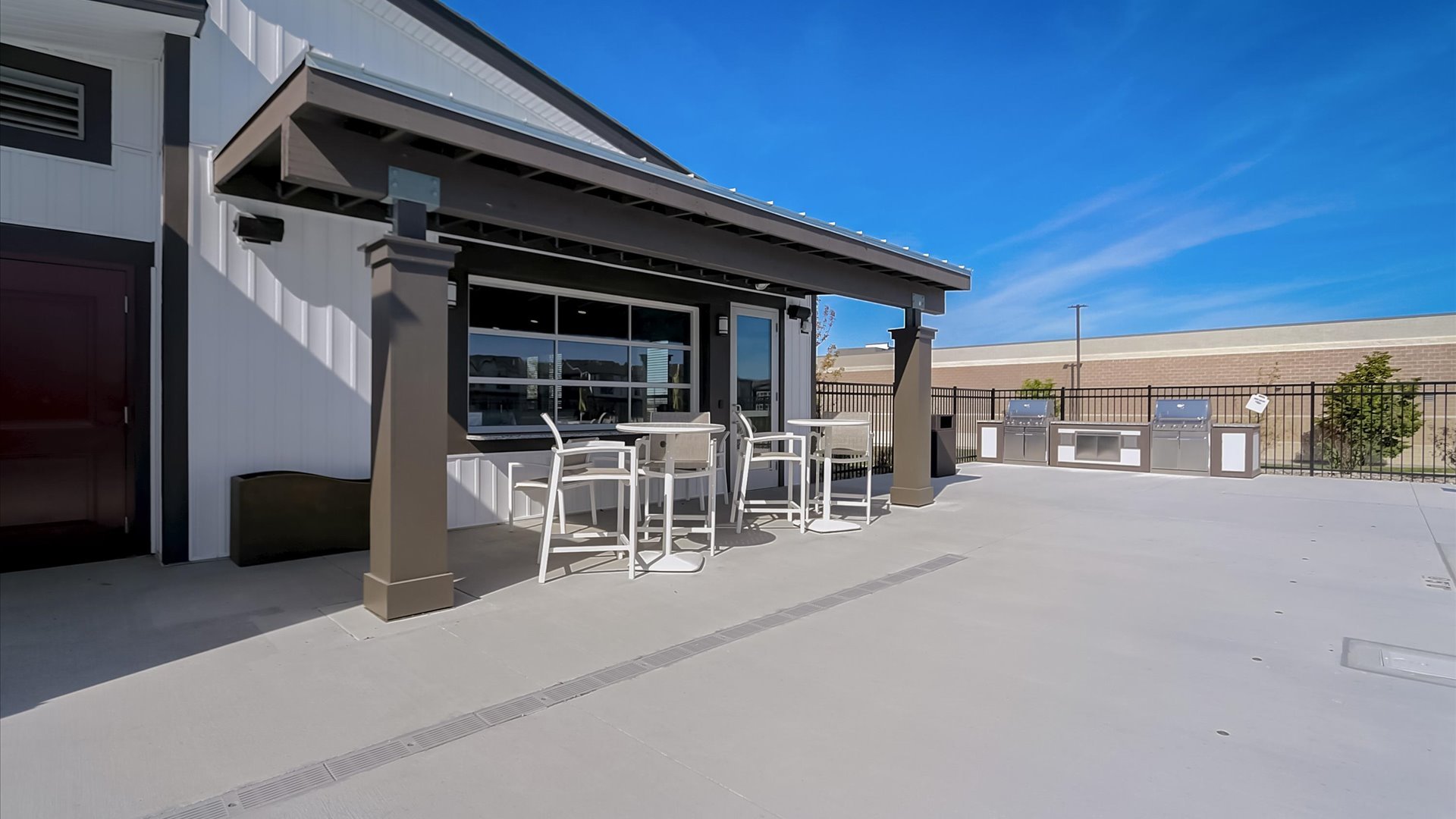 McHenry Outdoor Seating Area 1