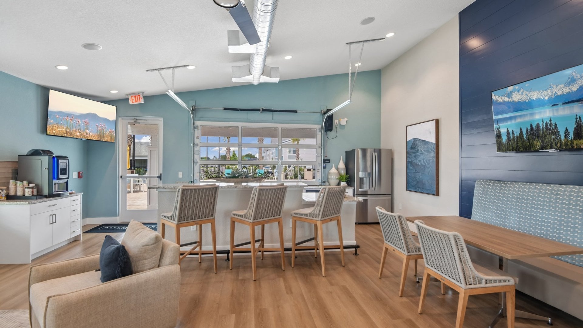 Authentix Spring Hill Clubhouse Interior